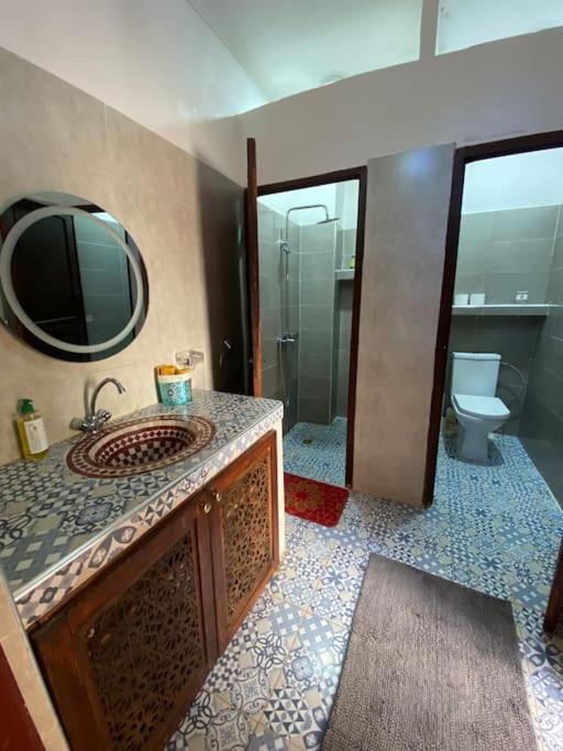 Petit Authentique Proche De Dar El Bacha Apartment