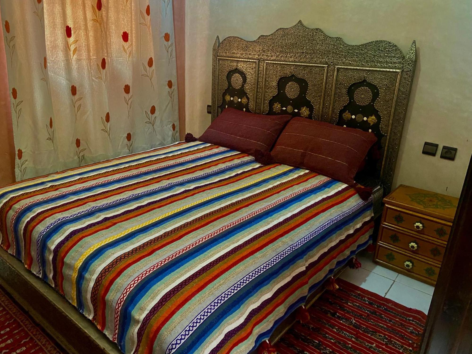 Nezha Avec Jacuzzi Et 3 Piscines Au Coeur De * Marrakesh