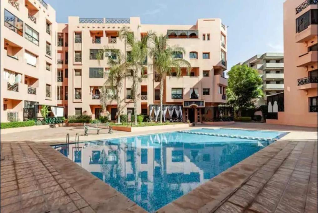 5 Piscine Fitness Apartment