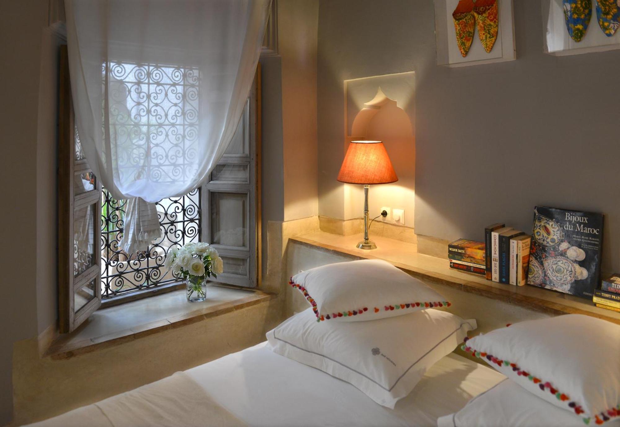 Riad Dar Housnia 4*