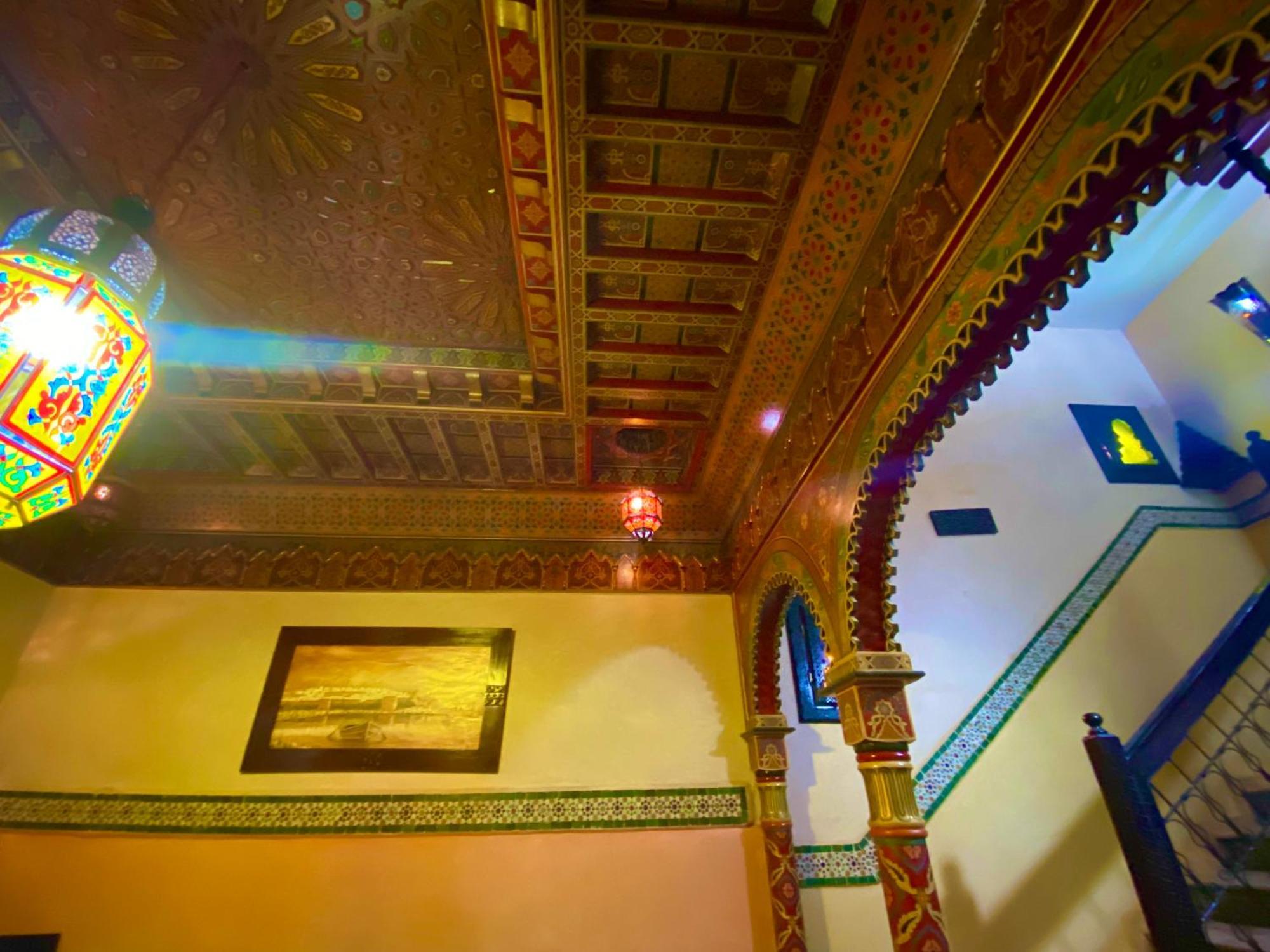 Hotel Nezha Avec Jacuzzi Et 3 Piscines Au Coeur De Marrakesh