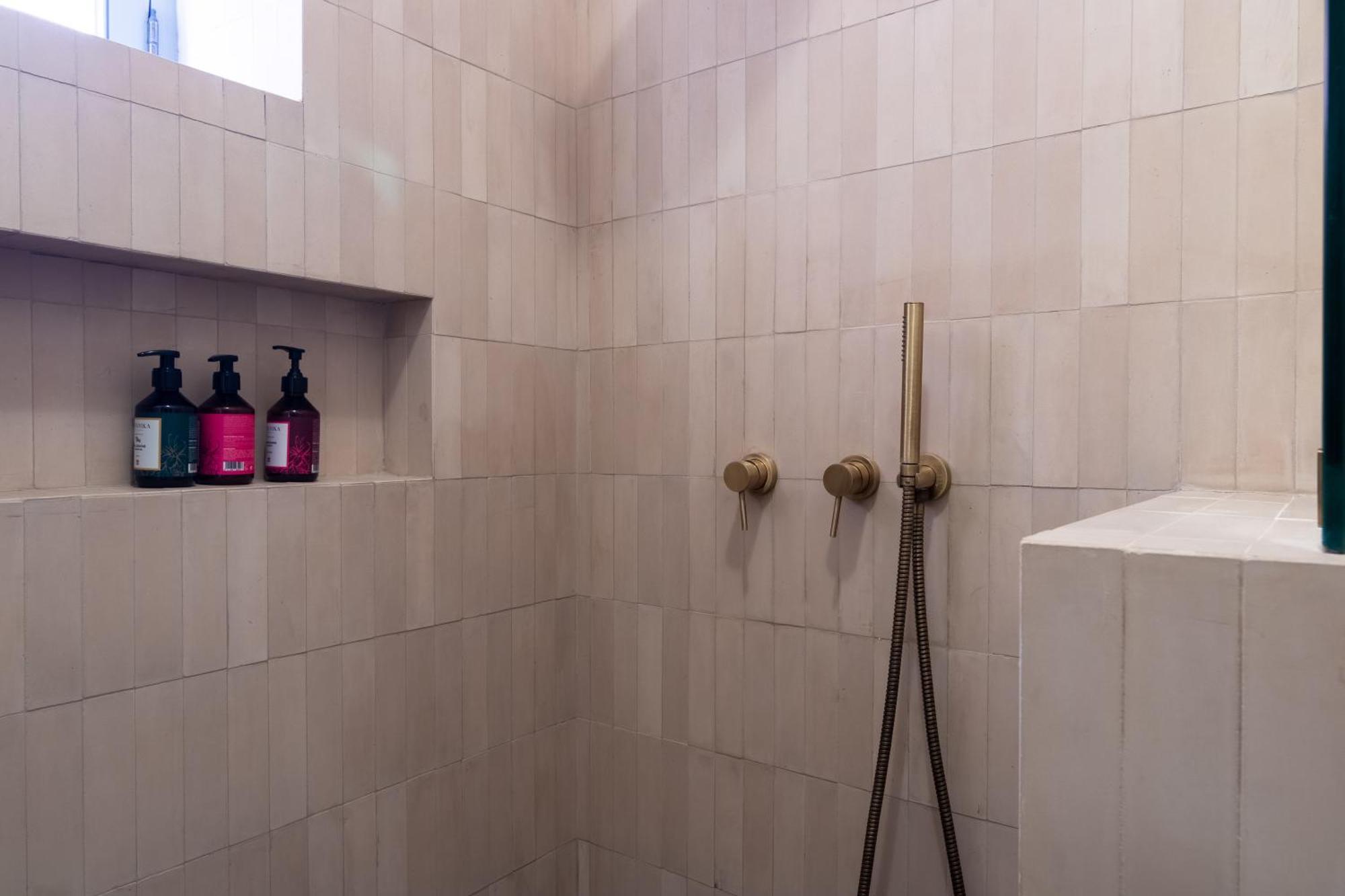 & Spa, Doum Collection Holiday home