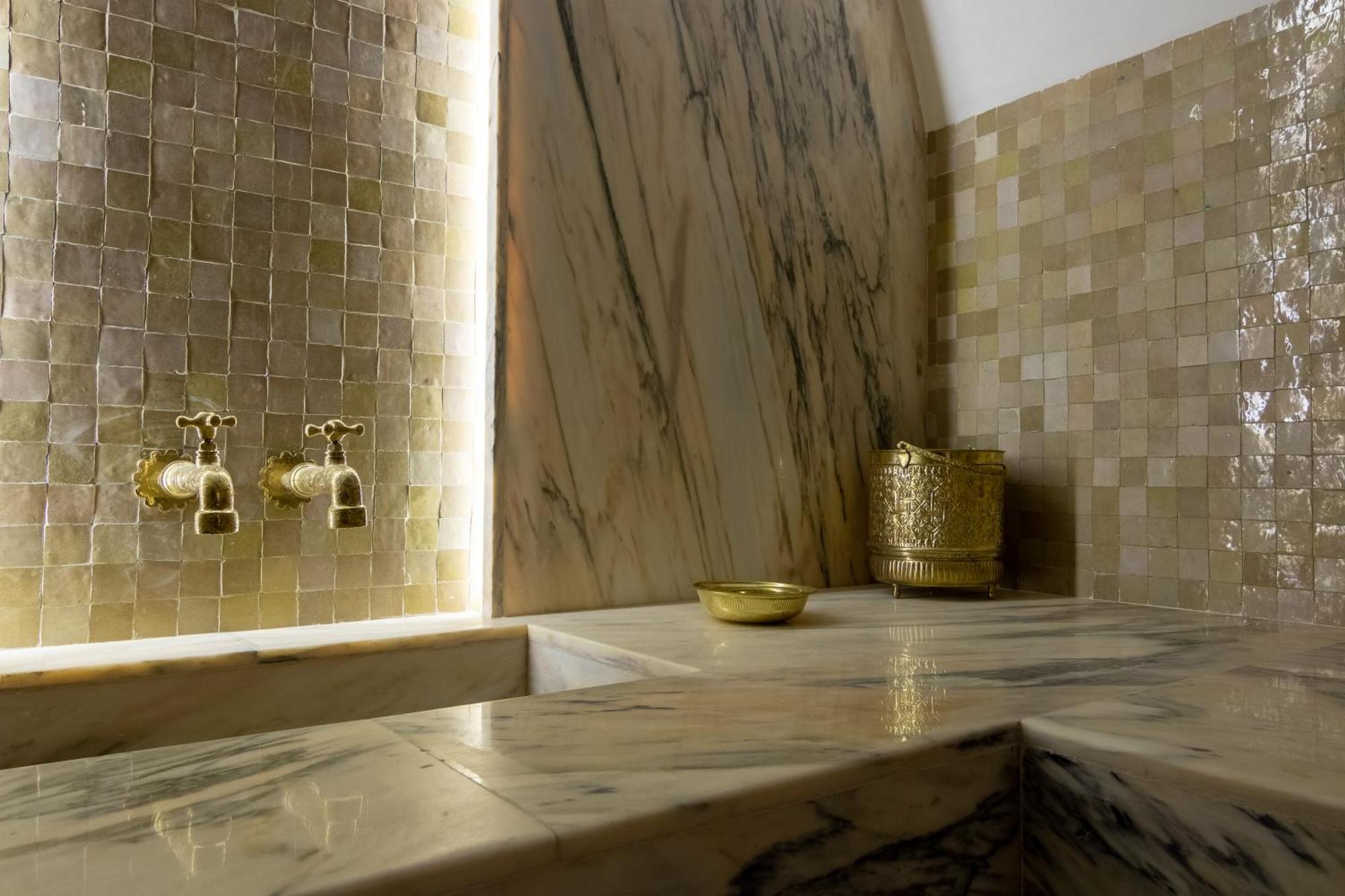 & Spa, Doum Collection *