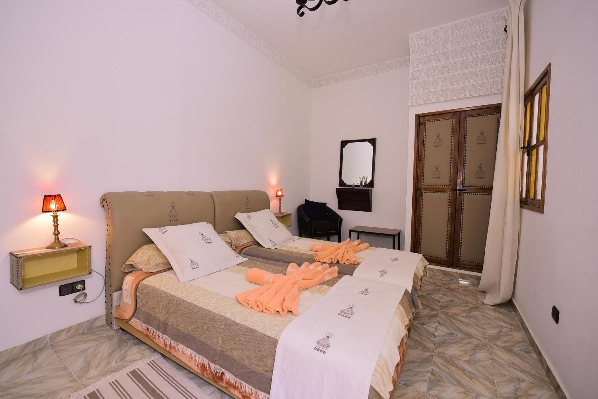 Rdate Lwalidine Guest house *