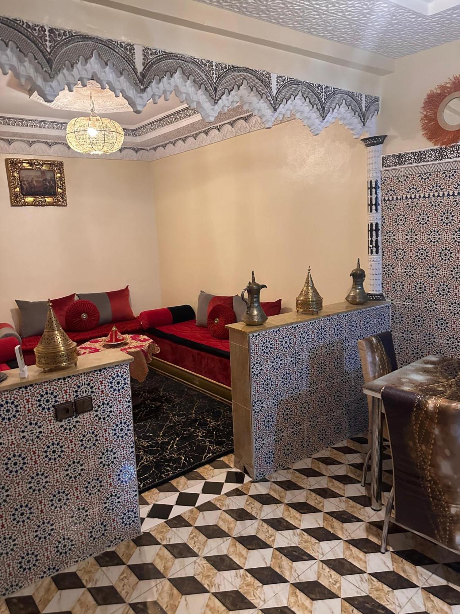 Au Coeur Du Madina Apartment