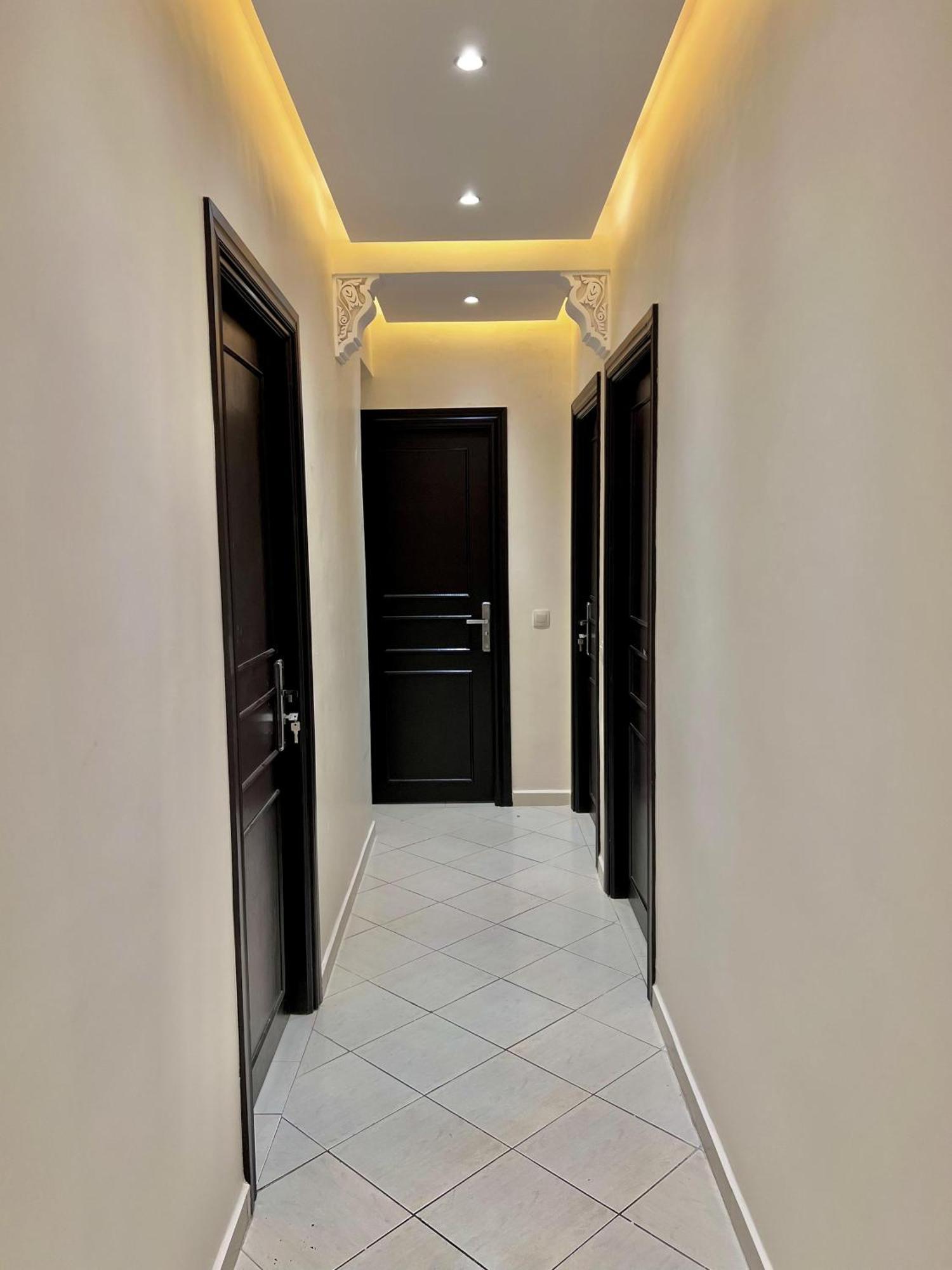 Apartment Excellent Apparentement, *