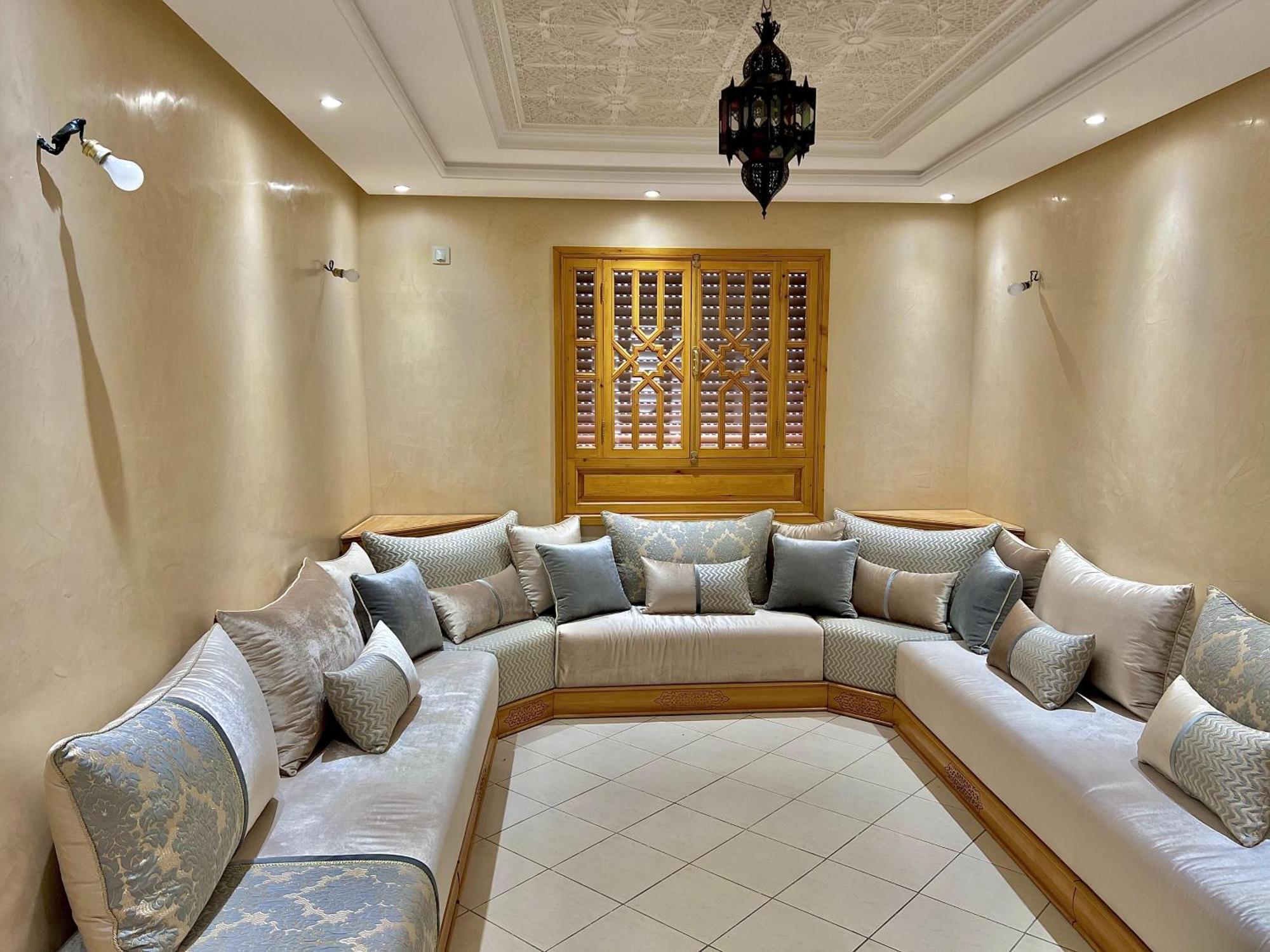 Apartment Excellent Apparentement, *