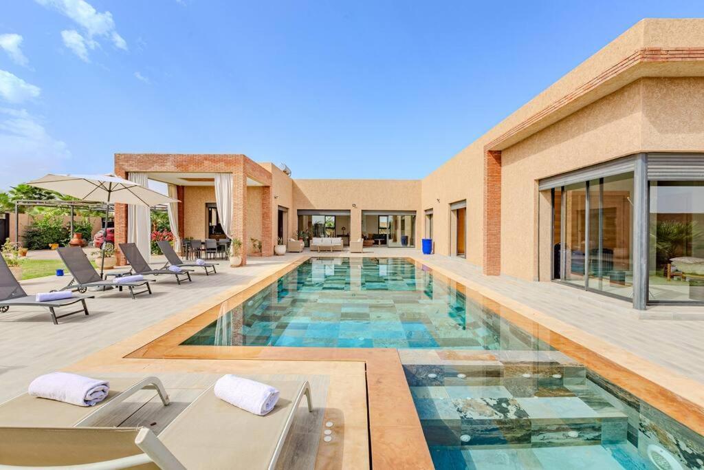 Villa Zina, Elegance Et Luxe,piscine & Jacuzzi Marrakesh