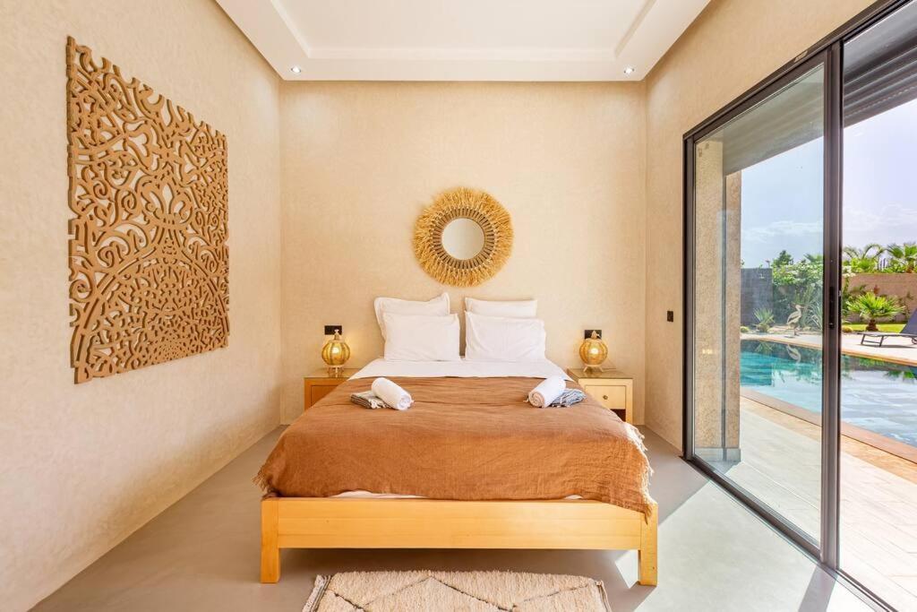 Zina, Elegance Et Luxe,piscine & Jacuzzi
