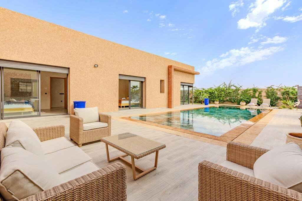 Villa Zina, Elegance Et Luxe,piscine & Jacuzzi
