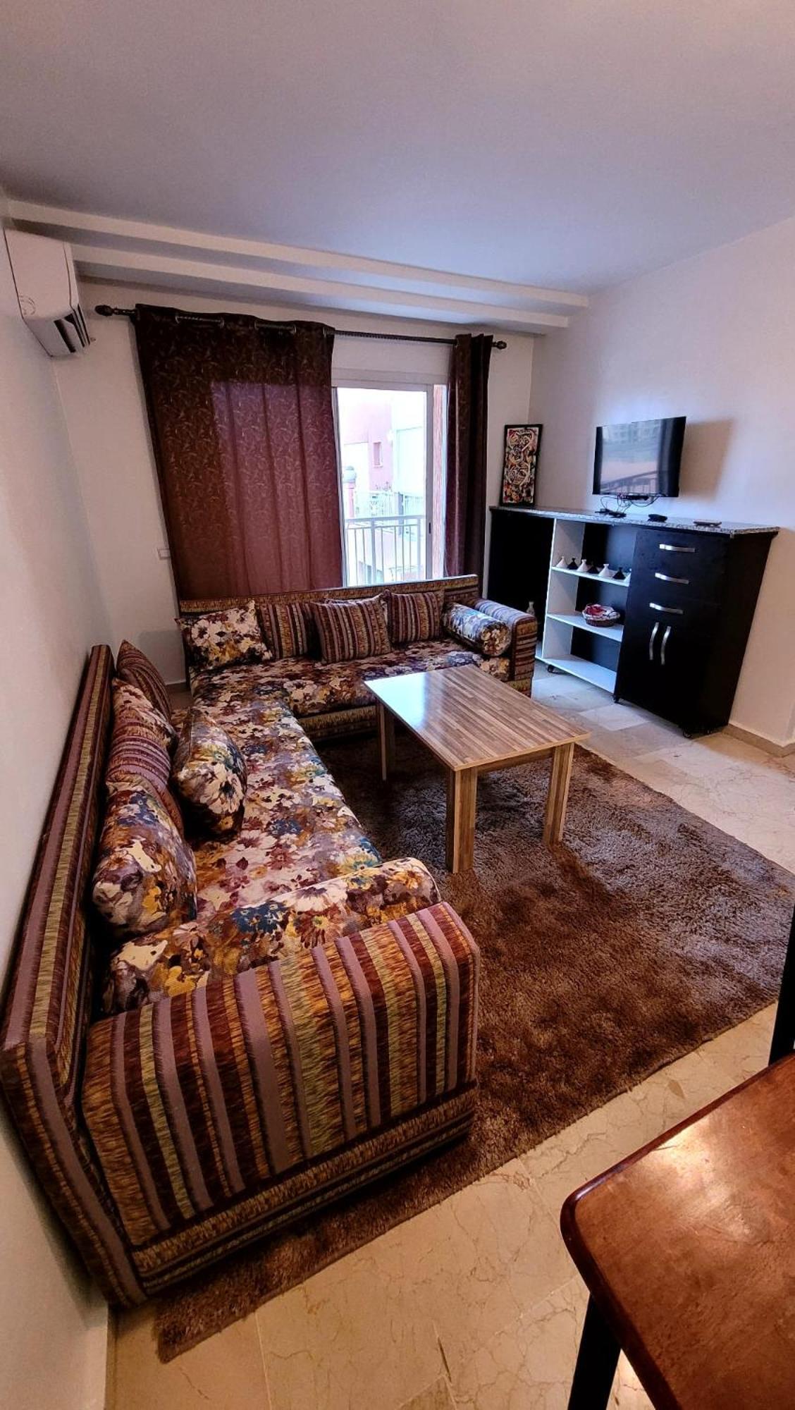 29 Entier Avec Balcon Apartment