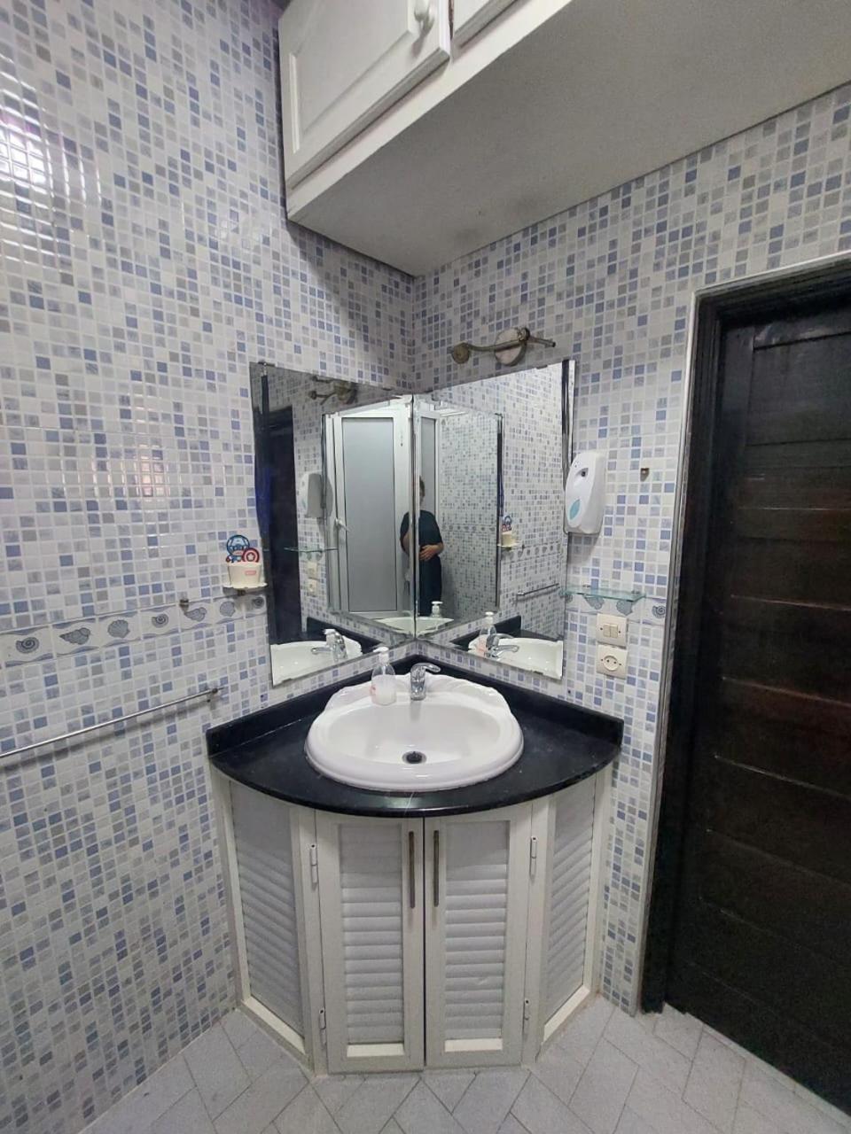Apartment A Qaria Siyahia