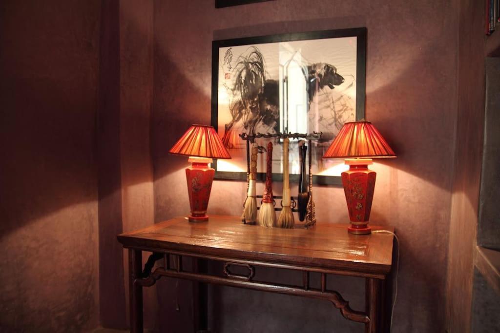 Mondriah In Exclusivity Only For