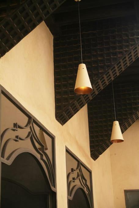 Mondriah In Exclusivity Only For