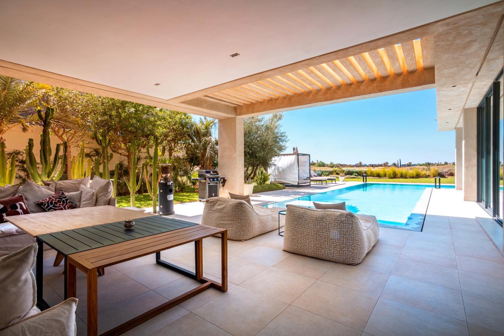 Luxury Amelkis Golf Villa