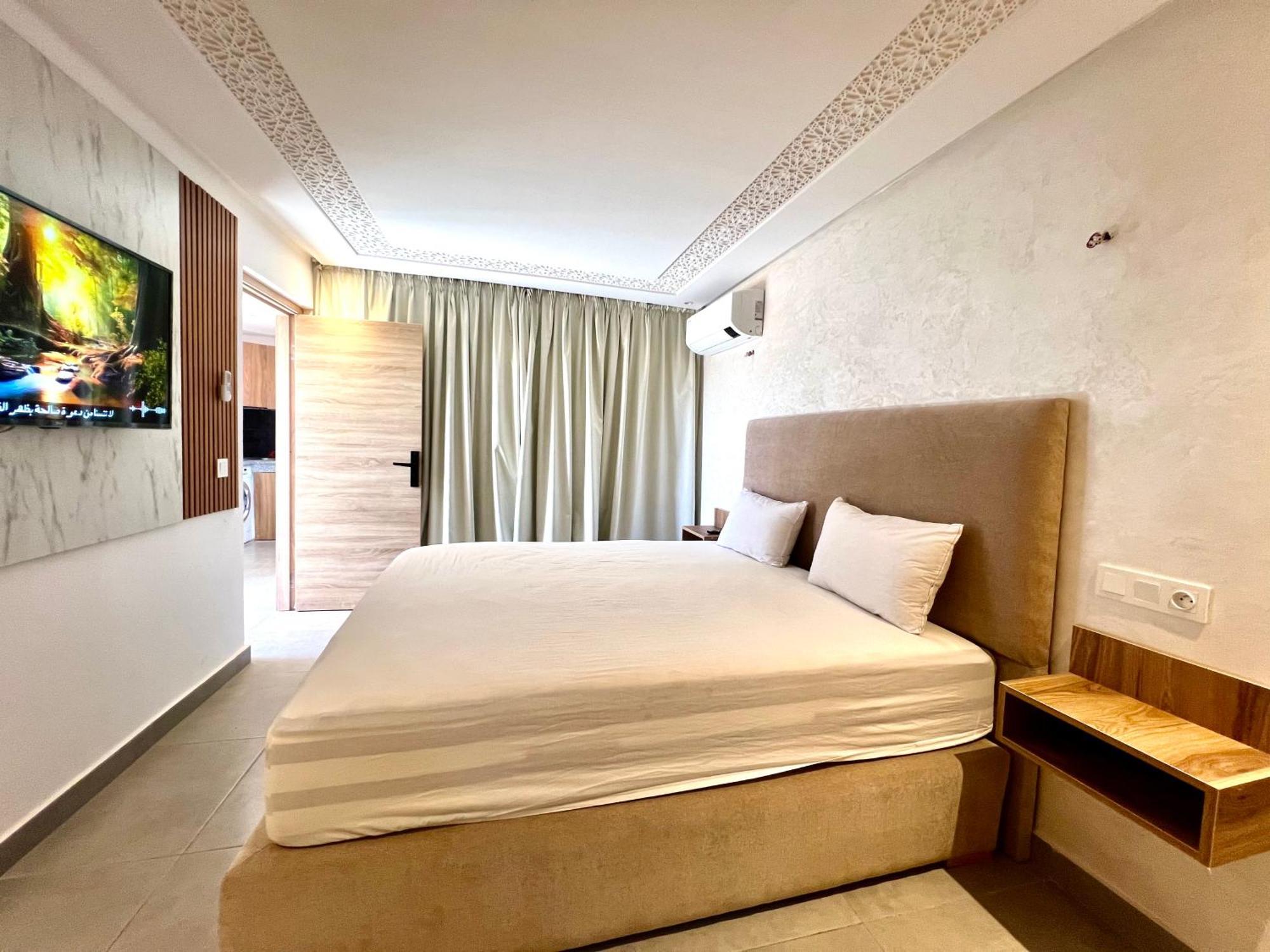 Cycas Family Aparts -only Family Apartment *