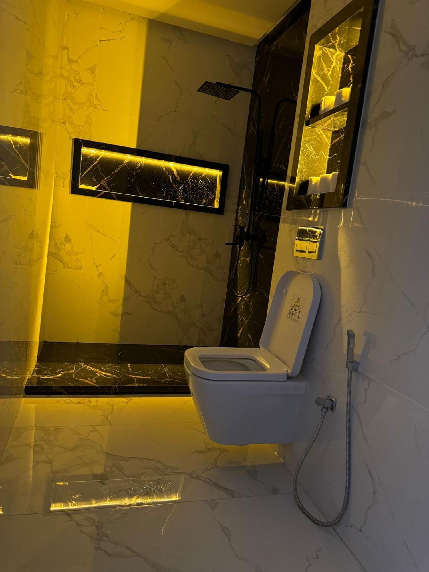 Wohnung Apartment *