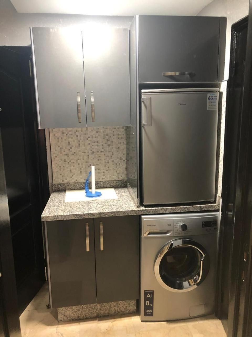 Au Centre Avec Wifi Apartment *