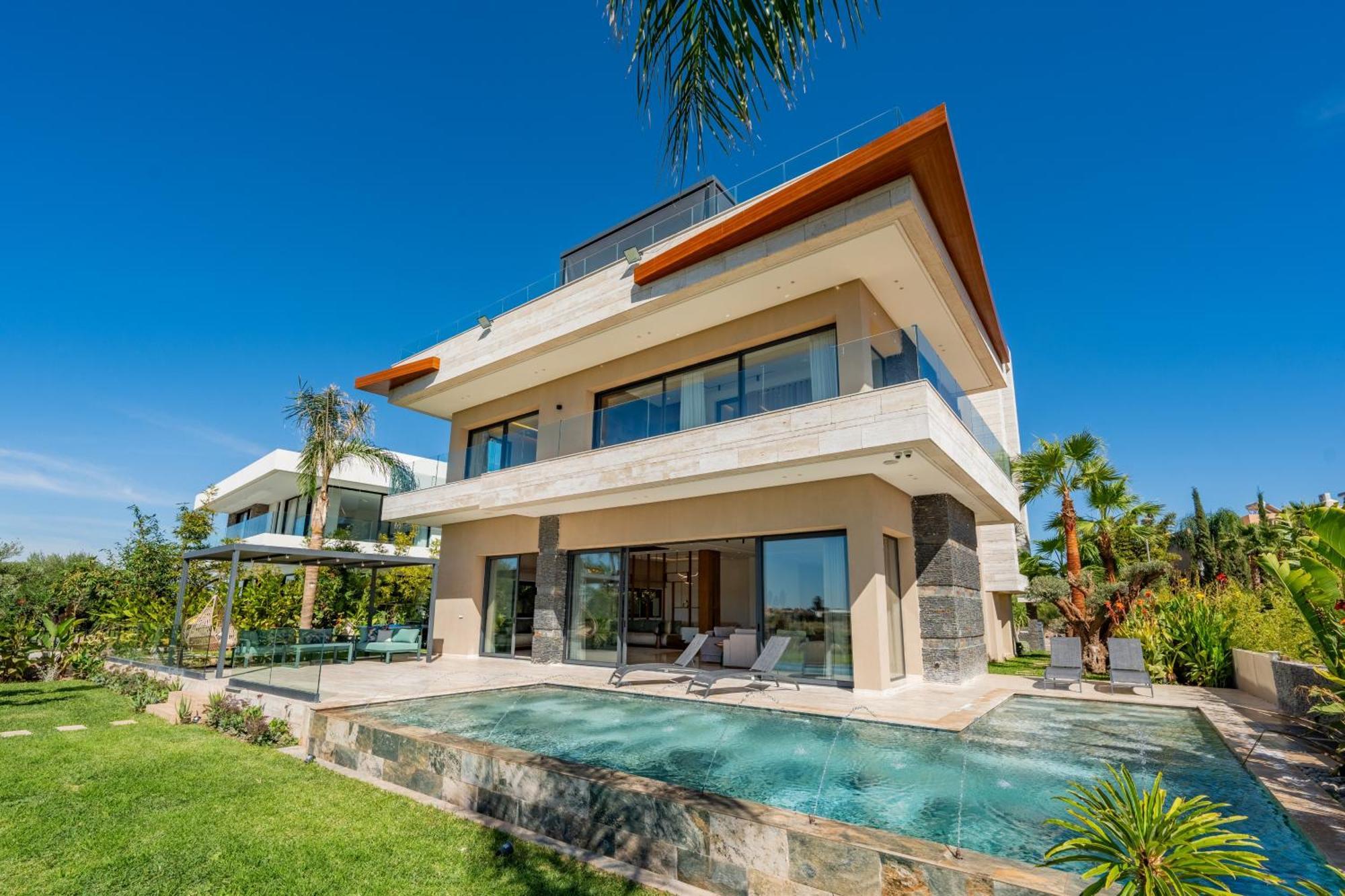 Talia, Luxury Stay, Golf & View Villa *