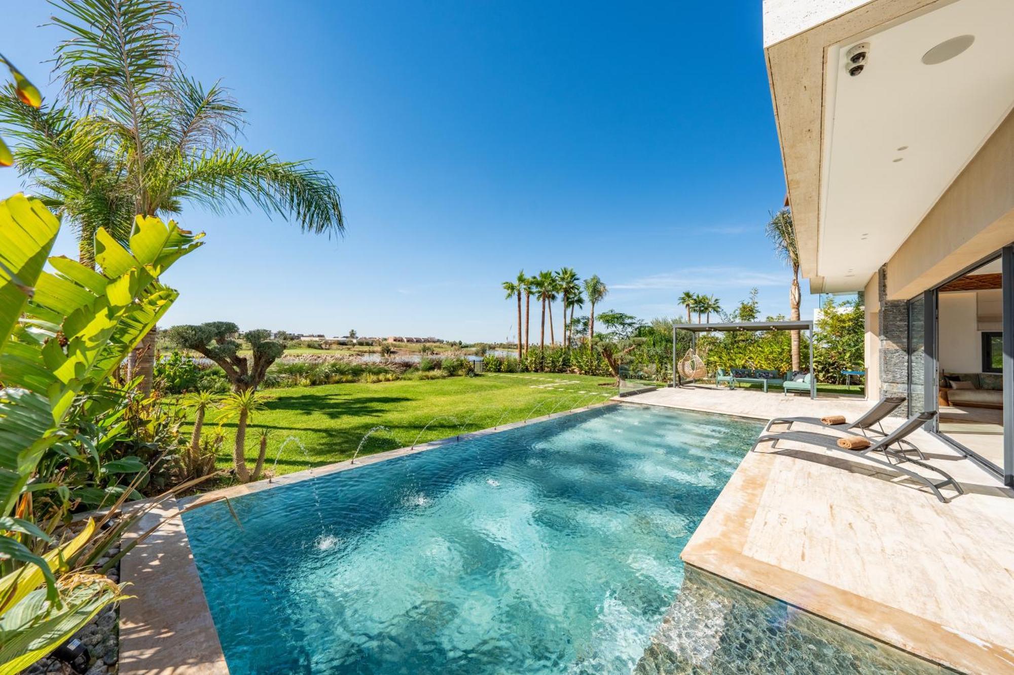 Villa Talia, Luxury Stay, Golf & View *