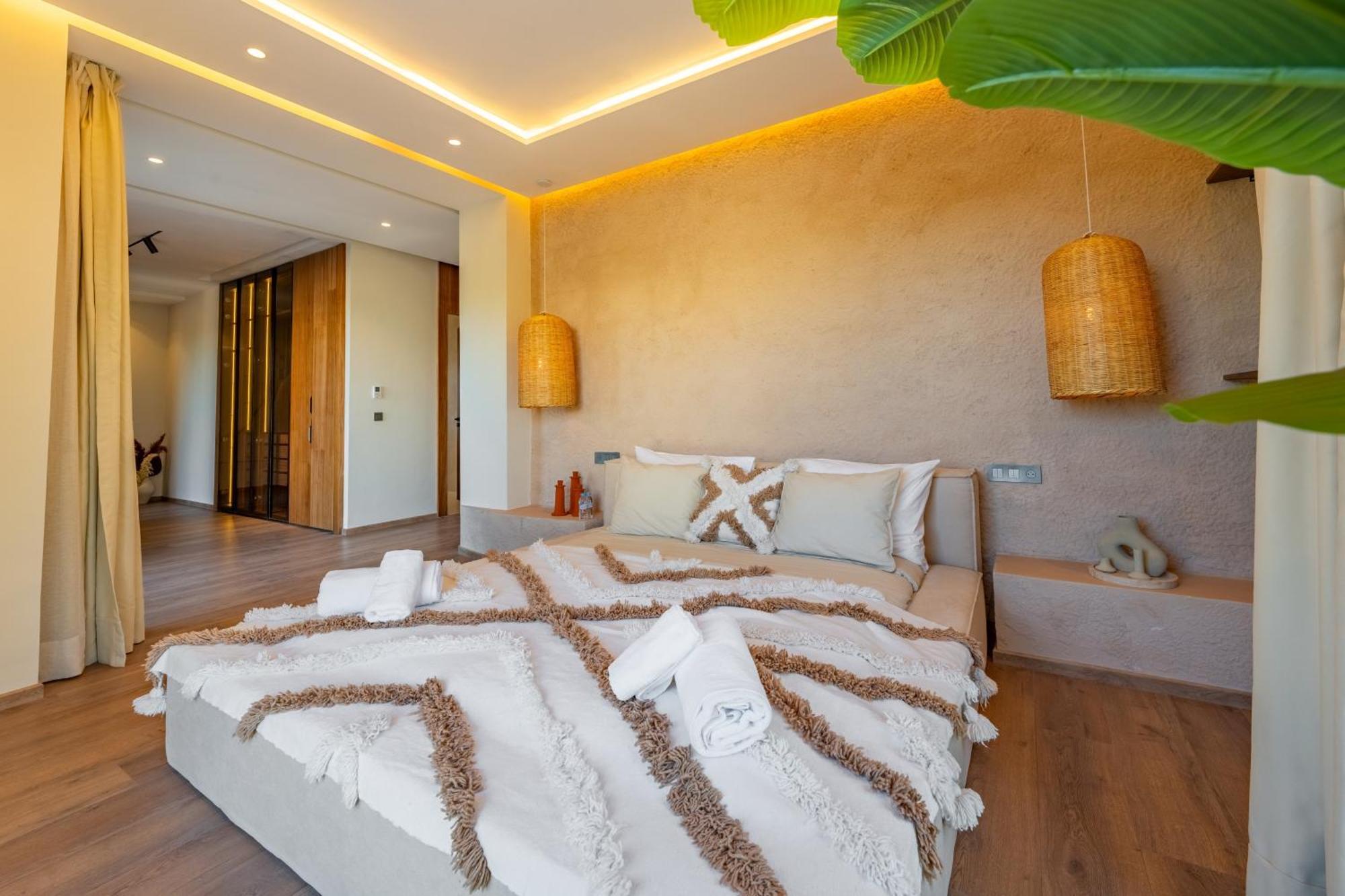 Villa Talia, Luxury Stay, Golf & View *
