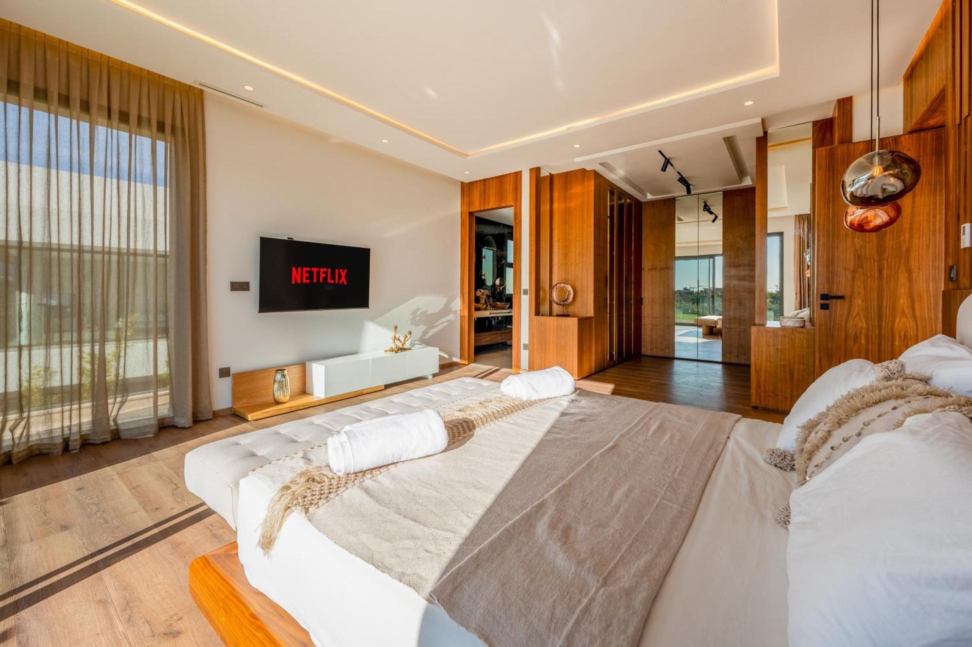 Talia, Luxury Stay, Golf & View Villa