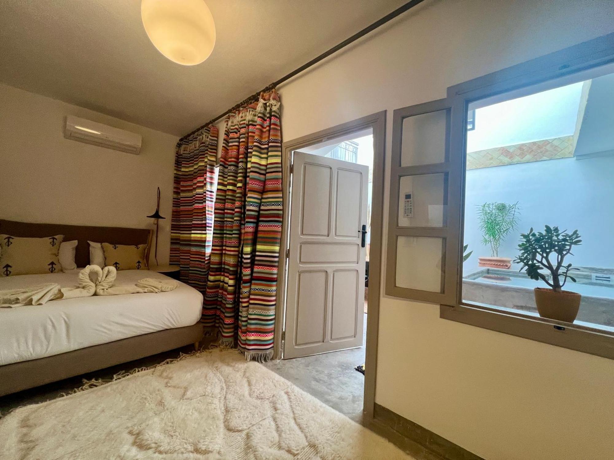Prive, 5 Holiday home *