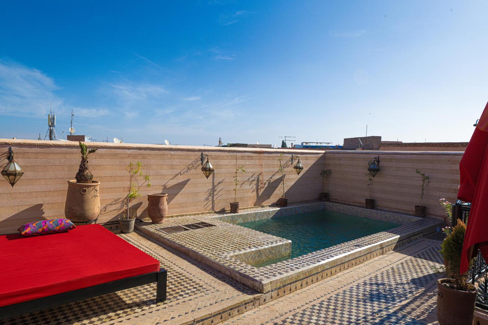 Maison Do 3*