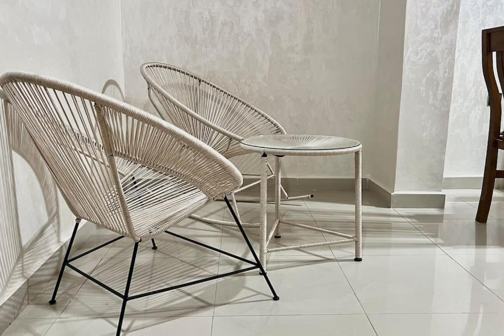 De Luxe Avec Jacuzzi Prive & Terrasse Au Coeur De Marrakech Apartment