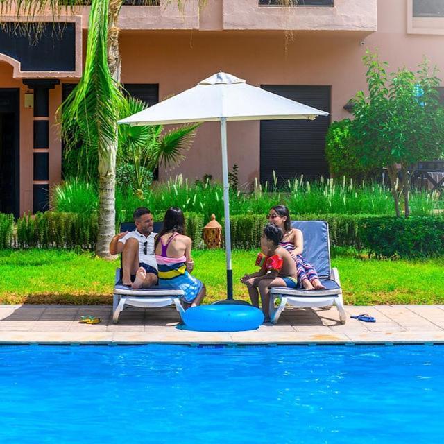 Deluxe - Premium Village Apartment *