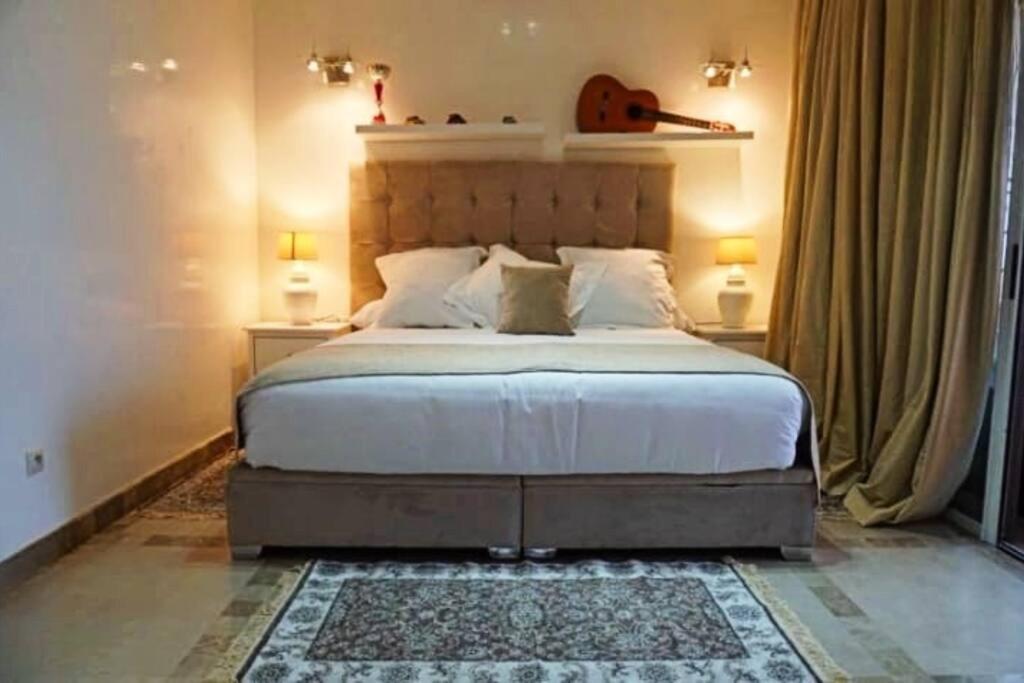 Waky Club Large Luxury Villa *