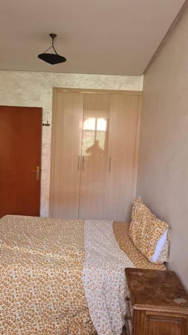 Apartment Avec Piscine Et Parking 24