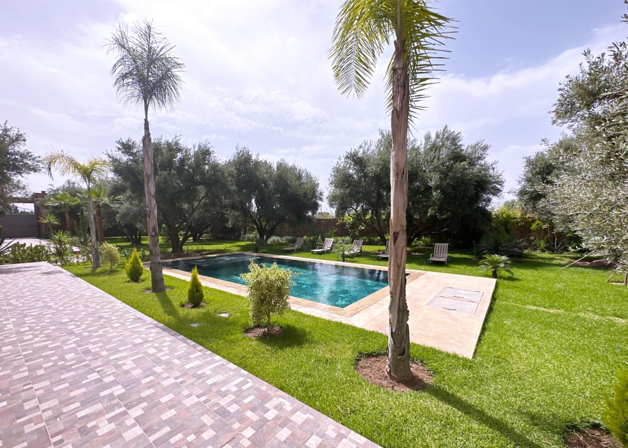 Kamelia & Piscine & Hammam