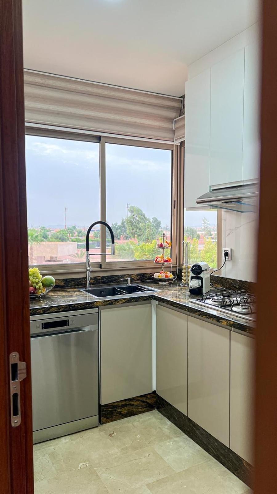 Prestigia Luxury 2 Vue Piscine Apartment