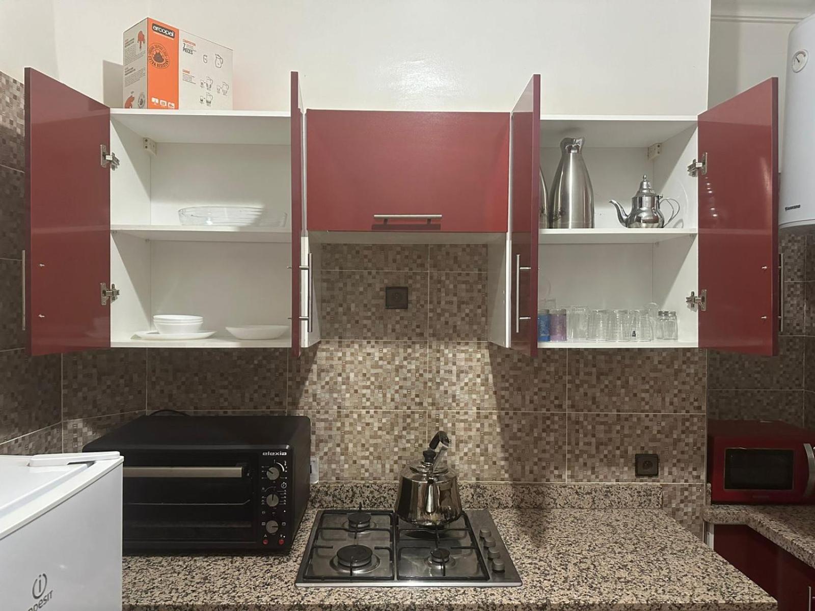 Full Moon Apartment