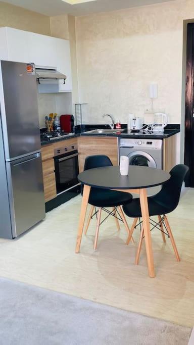 Bel Appart Fonctionnel A Cote De Ctm Hivernage Apartment *