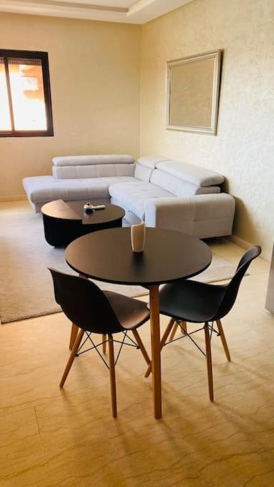 Apartment Bel Appart Fonctionnel A Cote De Ctm Hivernage *