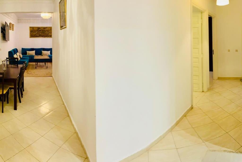 Moderne Calme & Climatise Apartment