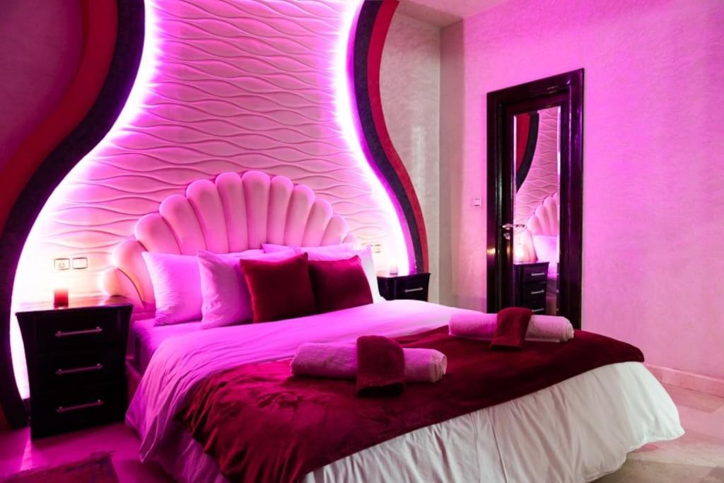 Waterfall Retreat Moroccan Charm Apartment