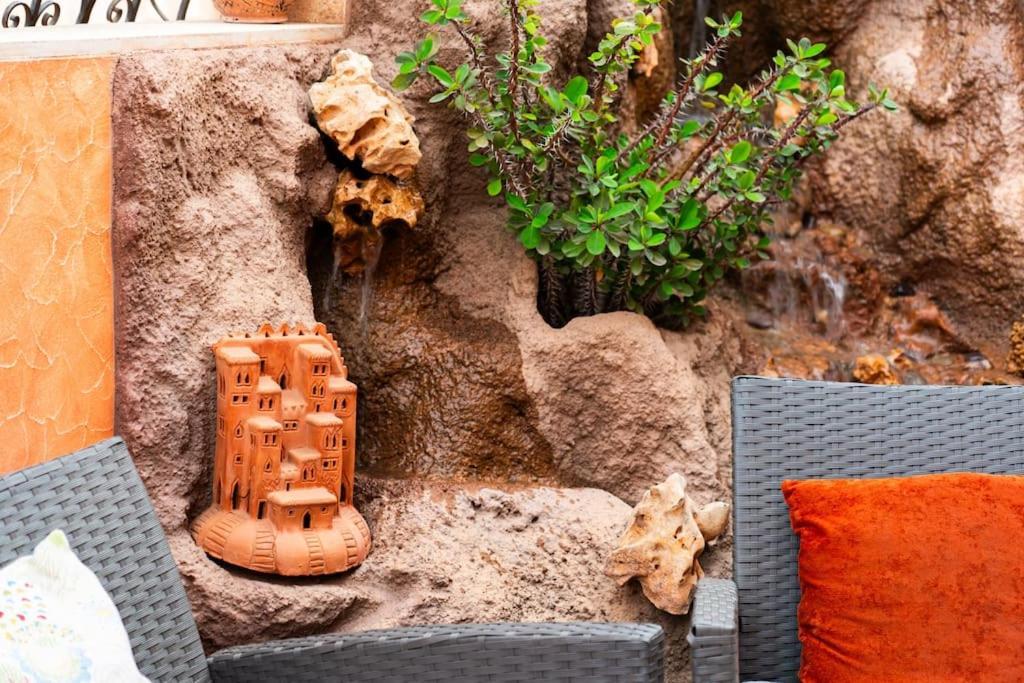 Apartment Waterfall Retreat Moroccan Charm *