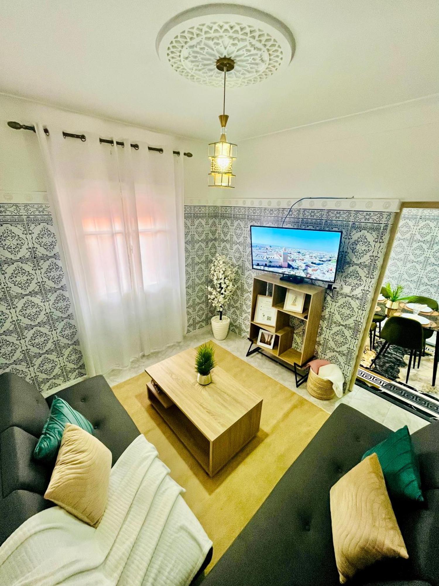 Apartment With Ac And A Nice Private Terrace Appartement Climatise Avec Une Jolie Terrasse Privee * Marrakesh