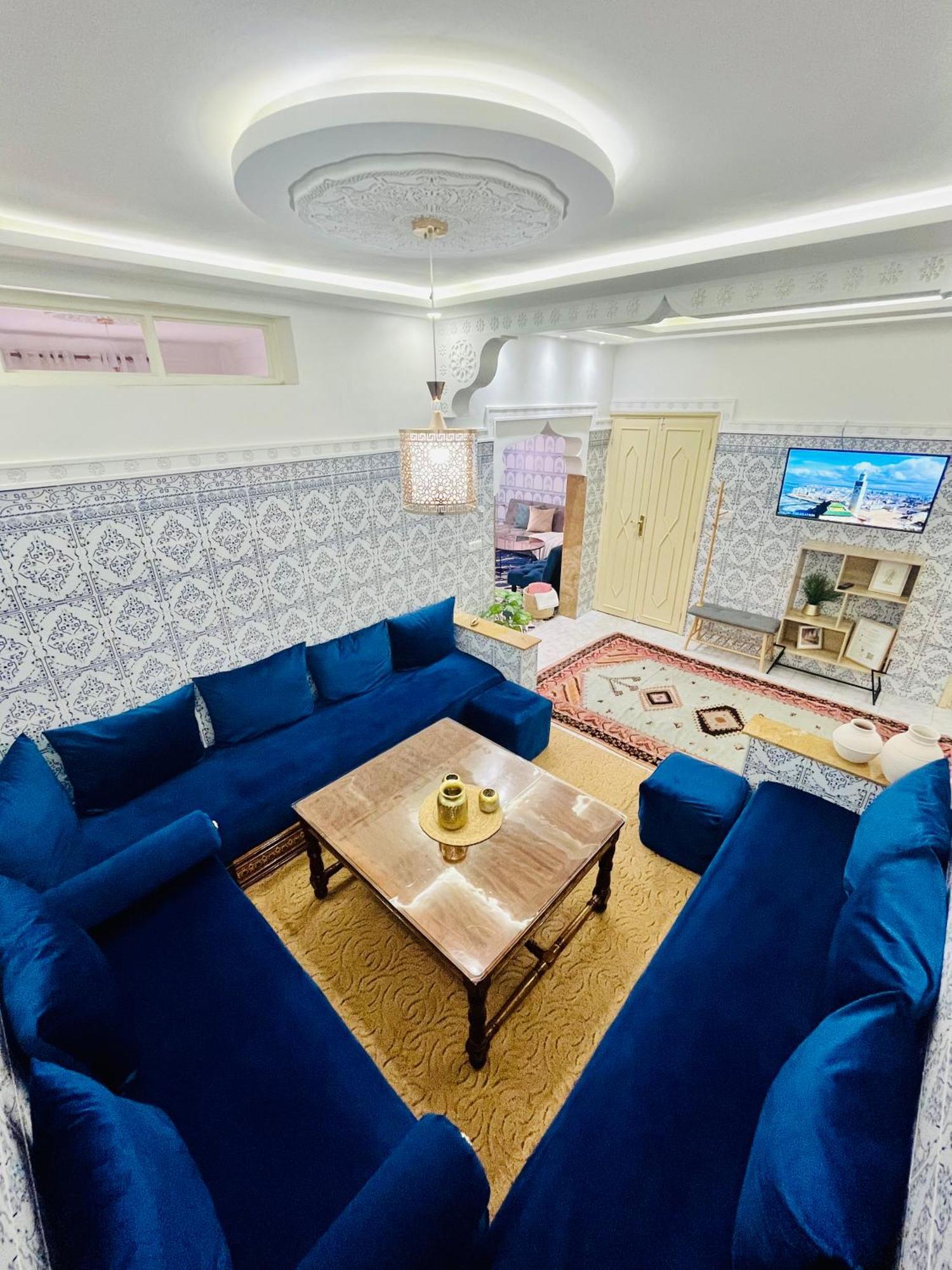 Apartment Apartment With Ac, Patio And Rooftop Appartement Climatise Avec Patio Et Toit Terrasse Marrakesh