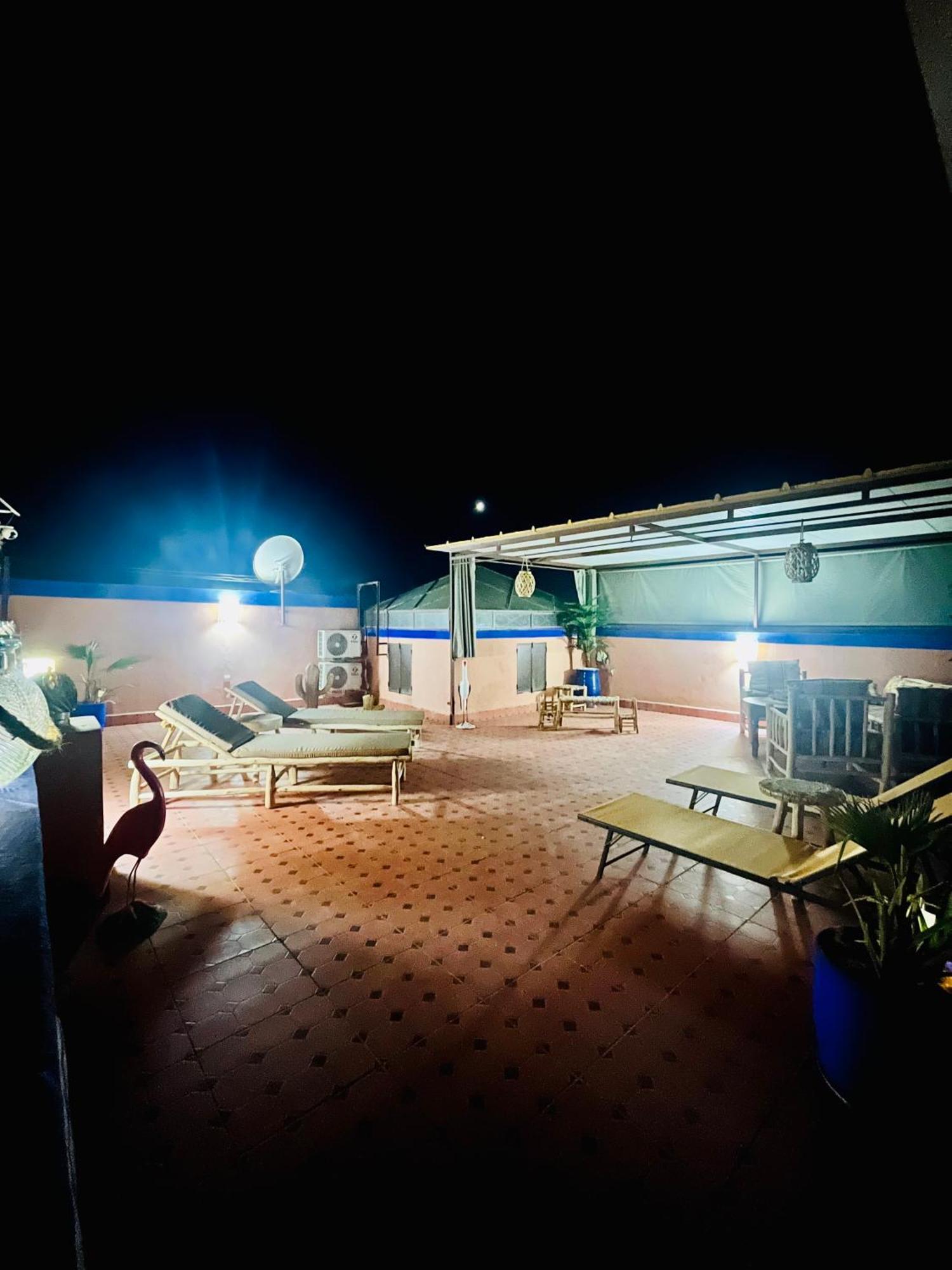 Apartment With Ac, Patio And Rooftop Appartement Climatise Avec Patio Et Toit Terrasse * Marrakesh