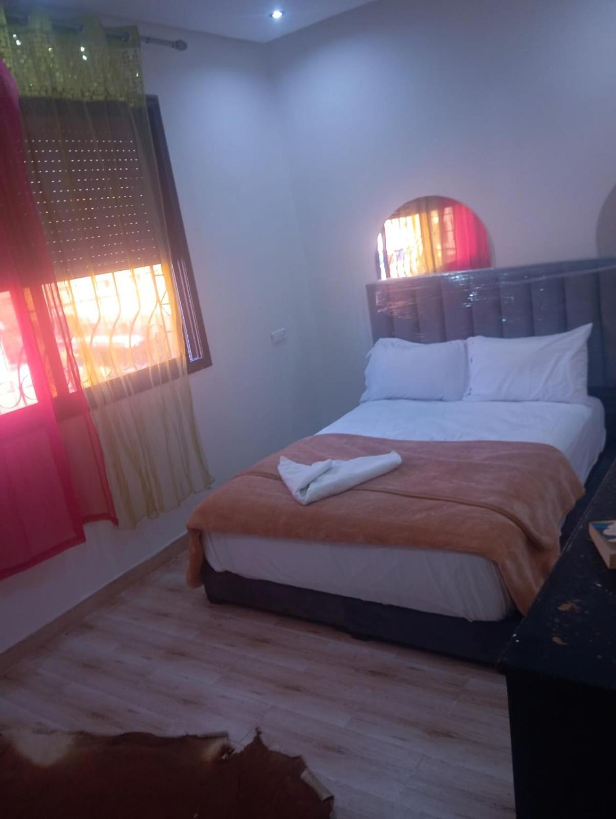 Auberge de jeunesse Gueliz Private &