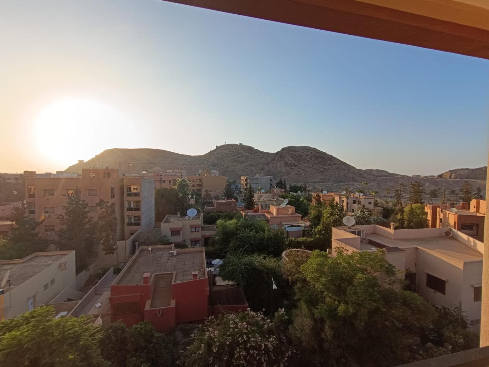 Les 3 Collines - 96m Carre Moderne Avec Vue Sur Gueliz Marrakesh