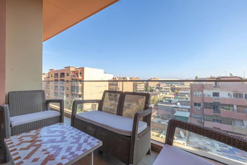 Apartment Standing Au Centre De Marrakech