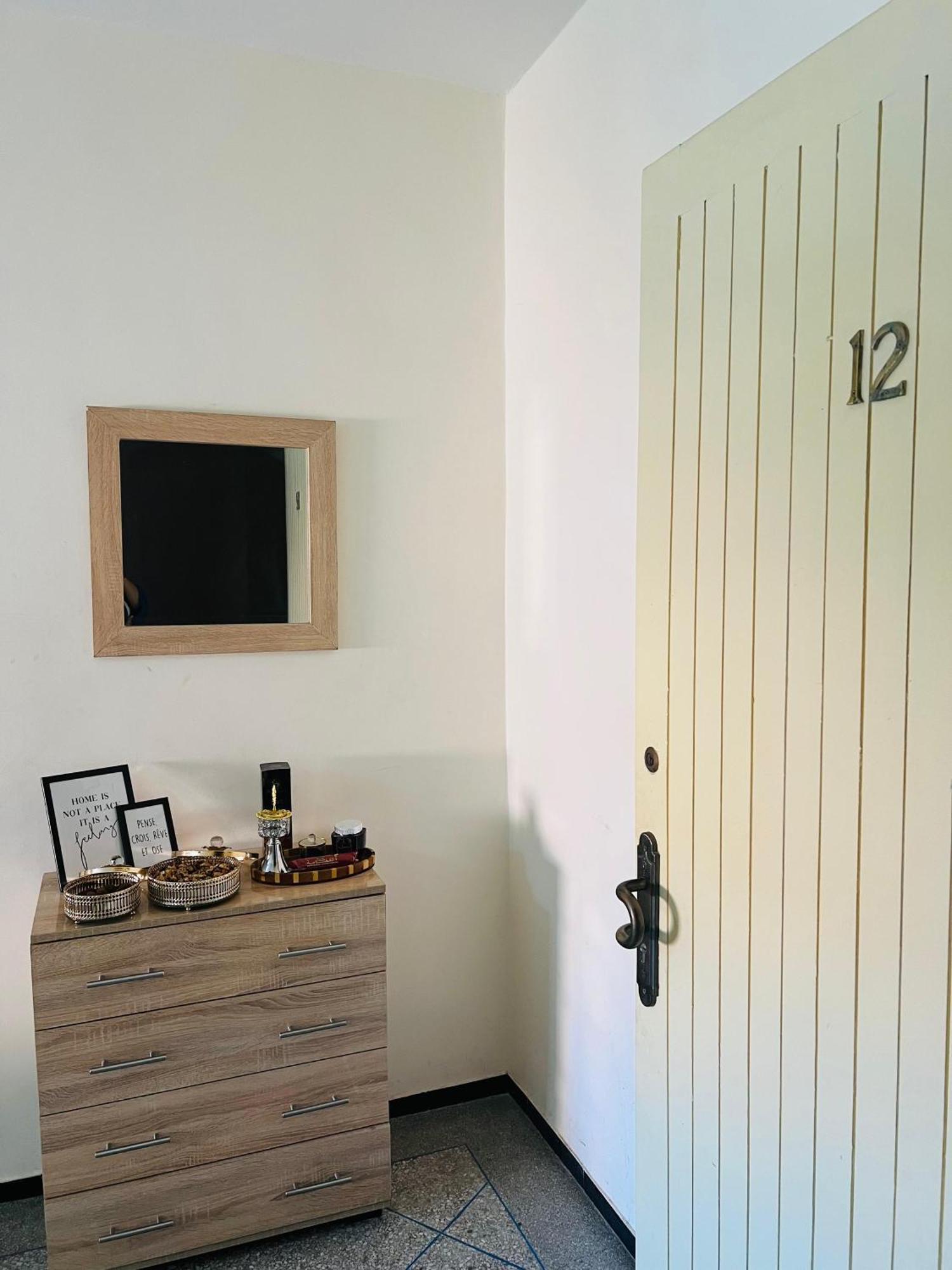 Calme & Confortable A 2min Du Centre