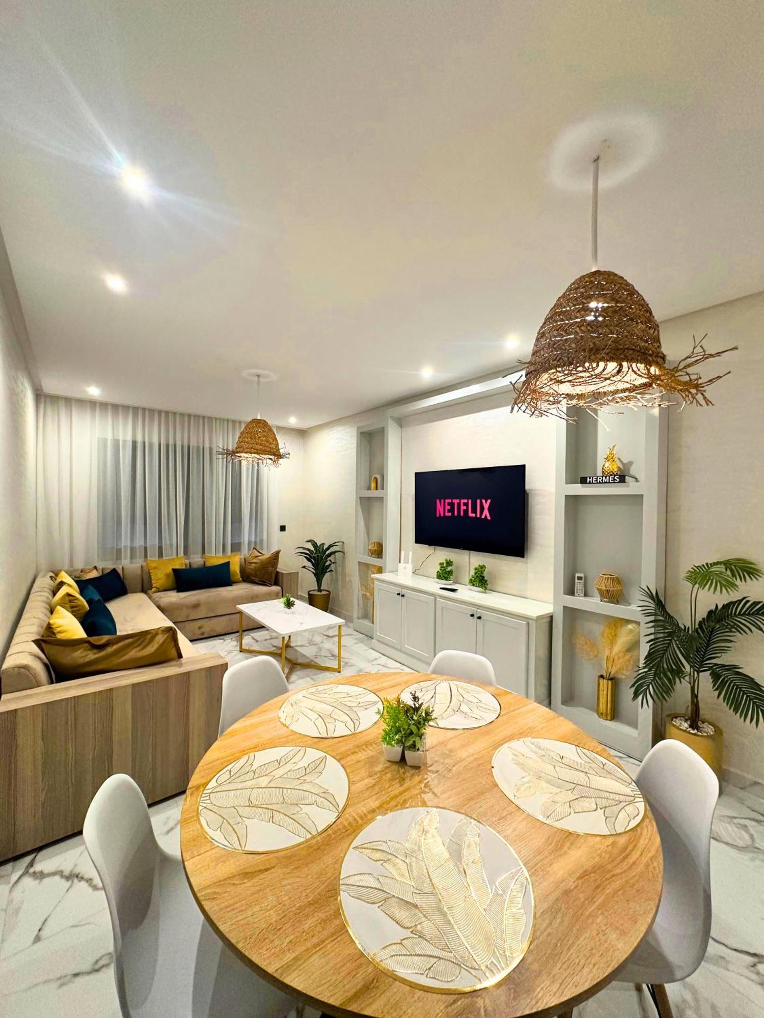 Apartment La Palmeraie Luxueux Avec Piscine Et Parking *