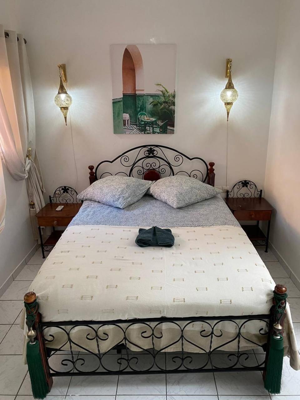 Qaria Syahia Camelia Holiday home