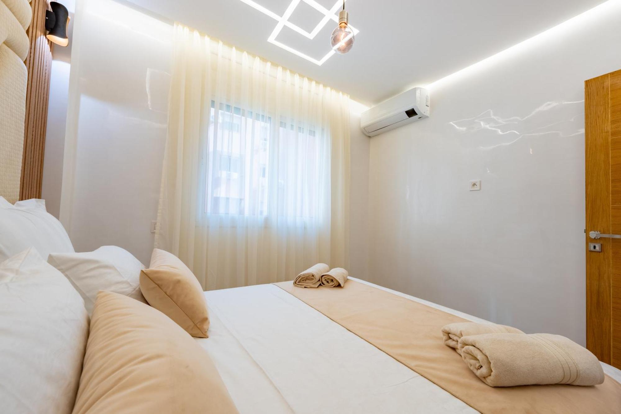 Appartement De Luxe B5 1er *